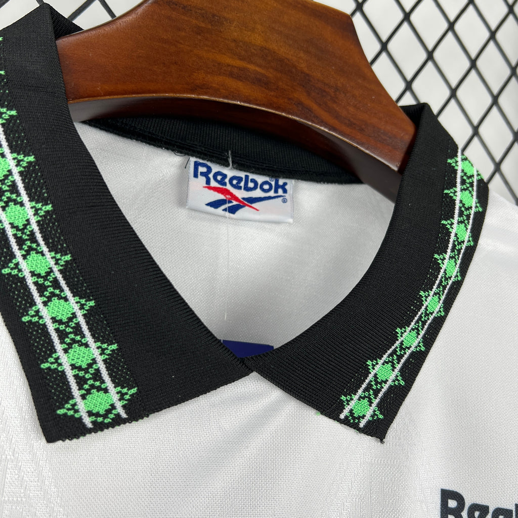 Werder Bremen 1° Uniforme 1995 - 1996