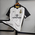 Manchester United Aniversario de 100 Anos 2002 X Camisa com 2 Lados 2° e 3° Uniforme