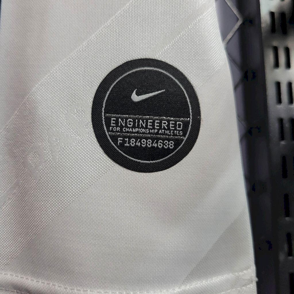 Paris Saint-Germain 3° Uniforme 2019 - 2020