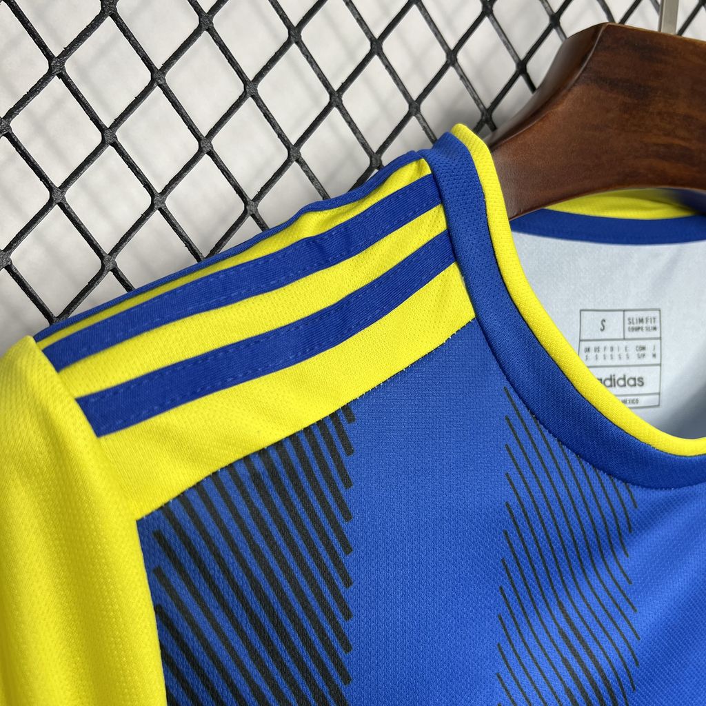 Xbuyer Team 1° Uniforme 2024 - 2025