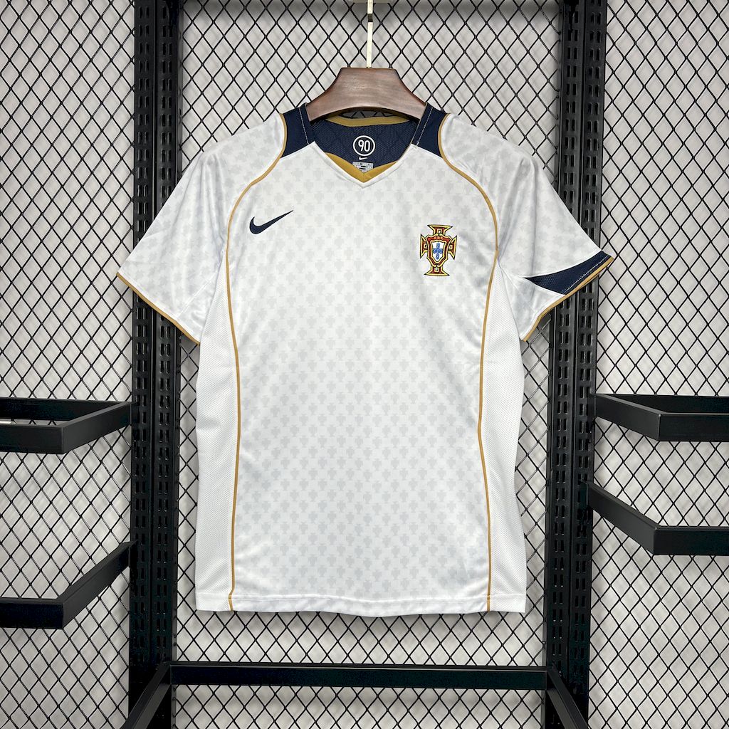 Portugal 2° Uniforme 2004