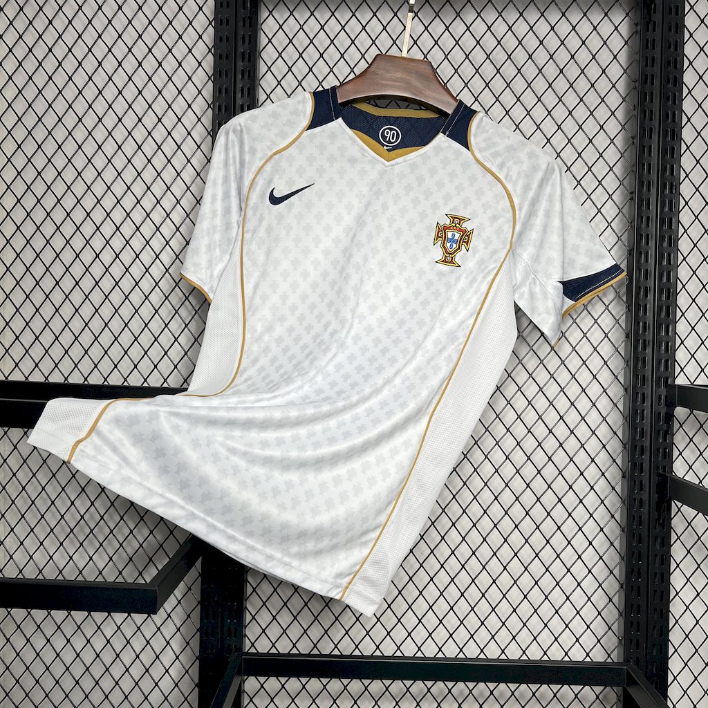 Portugal 2° Uniforme 2004