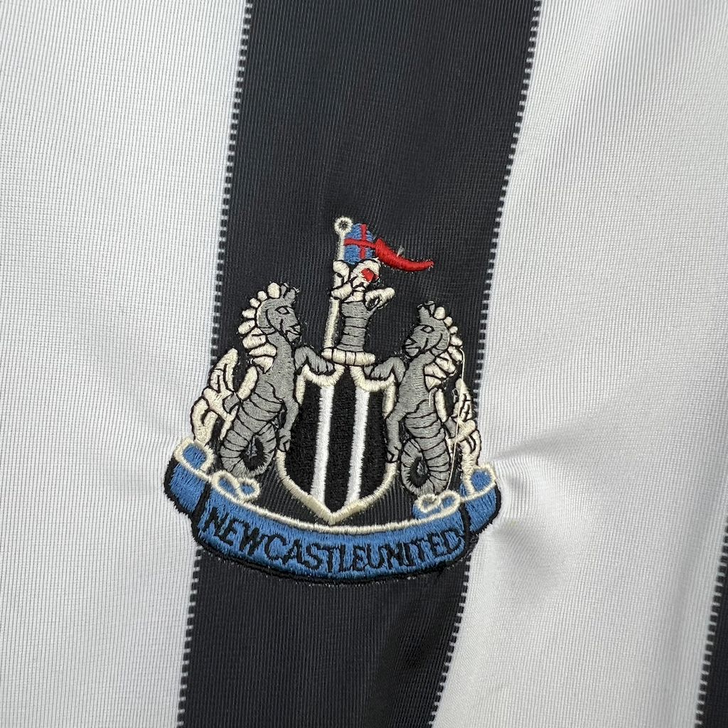 Newcastle United 1° Uniforme 1999