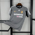 Real Madrid Uniforme de Goleiro 2002 - 2003