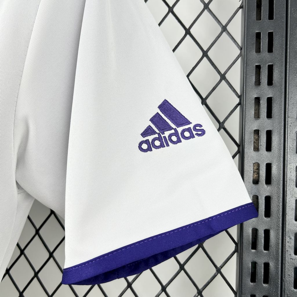 Real Madrid 3° Uniforme dois lados 2002 - 2003