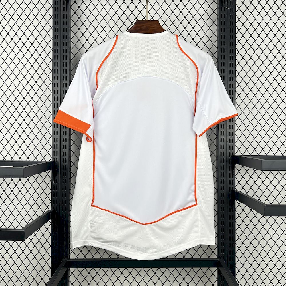 Holanda 2° Uniforme 2004