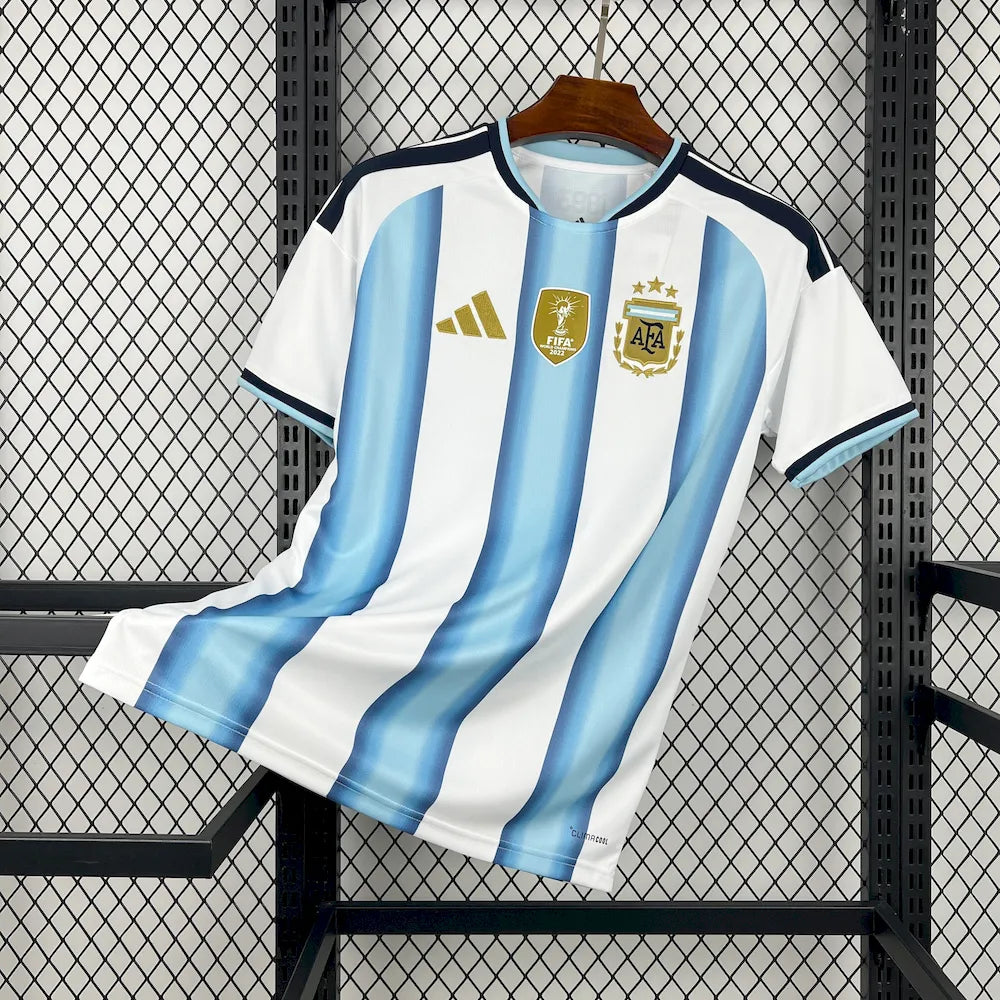 Argentina 1° Uniforme 2026 com Patch Campeão 2022