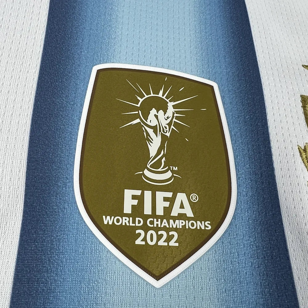Argentina 1° Uniforme 2026 com Patch Campeão 2022