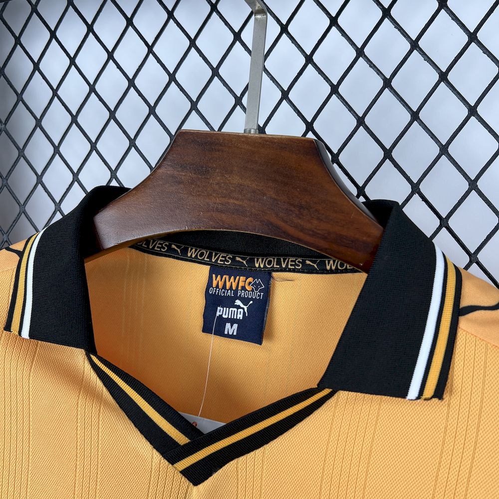 Wolverhampton Wanderers 1° Uniforme 1998