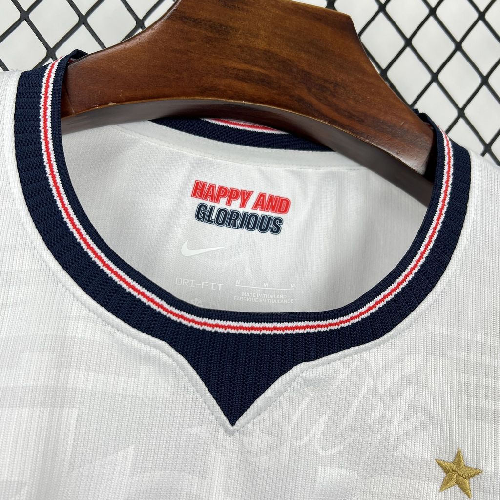 Inglaterra 1° Uniforme 2026