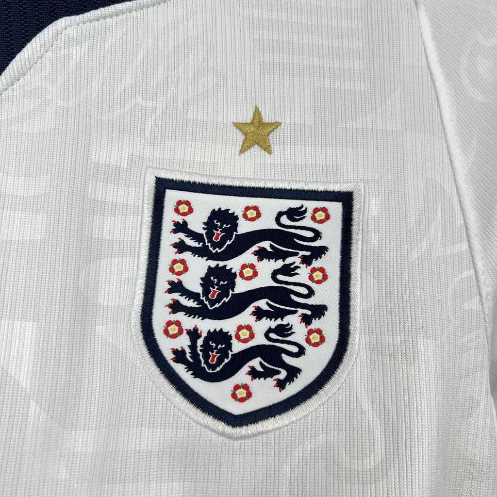 Inglaterra 1° Uniforme 2026