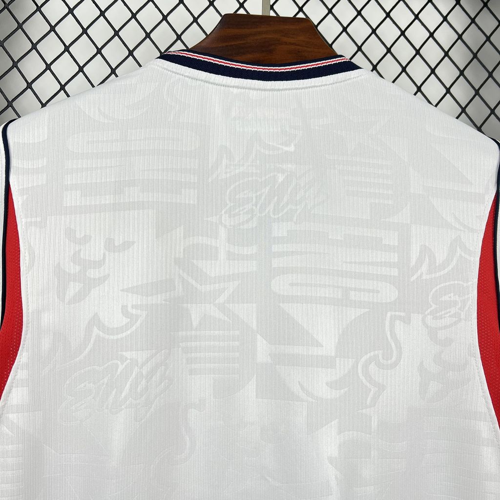 Inglaterra 1° Uniforme 2026