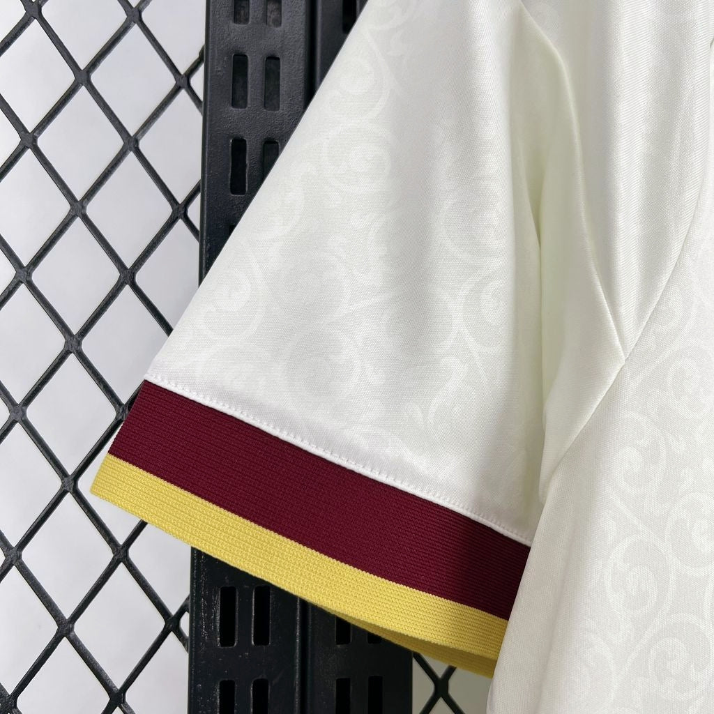 Espanha X Dellafuente 2° Uniforme 2026