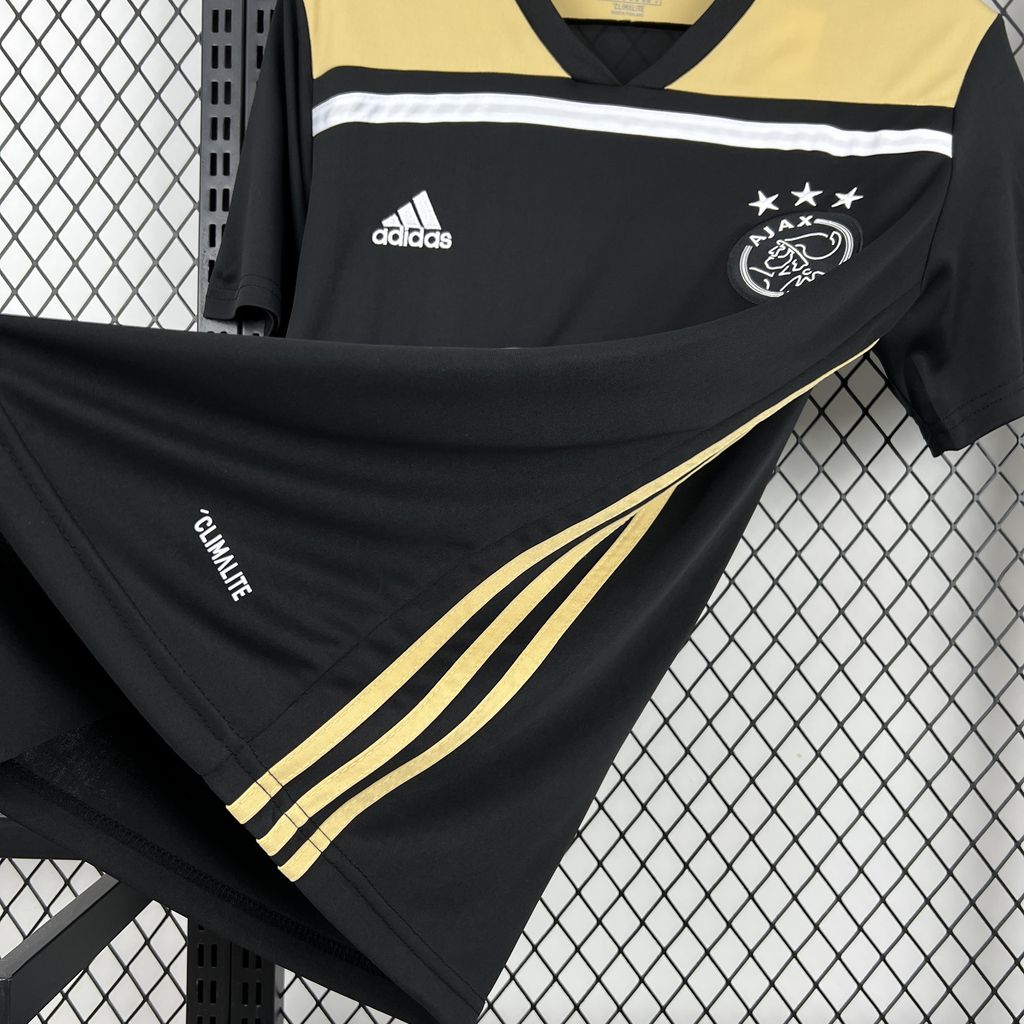 Ajax 2° Uniforme 2018 - 2019