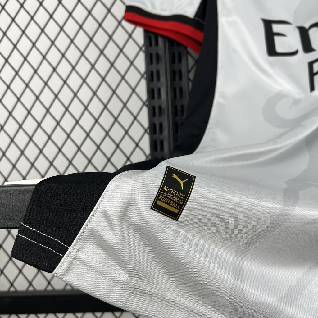 AC Milan x SLAM JAM Edição Limitada 2026