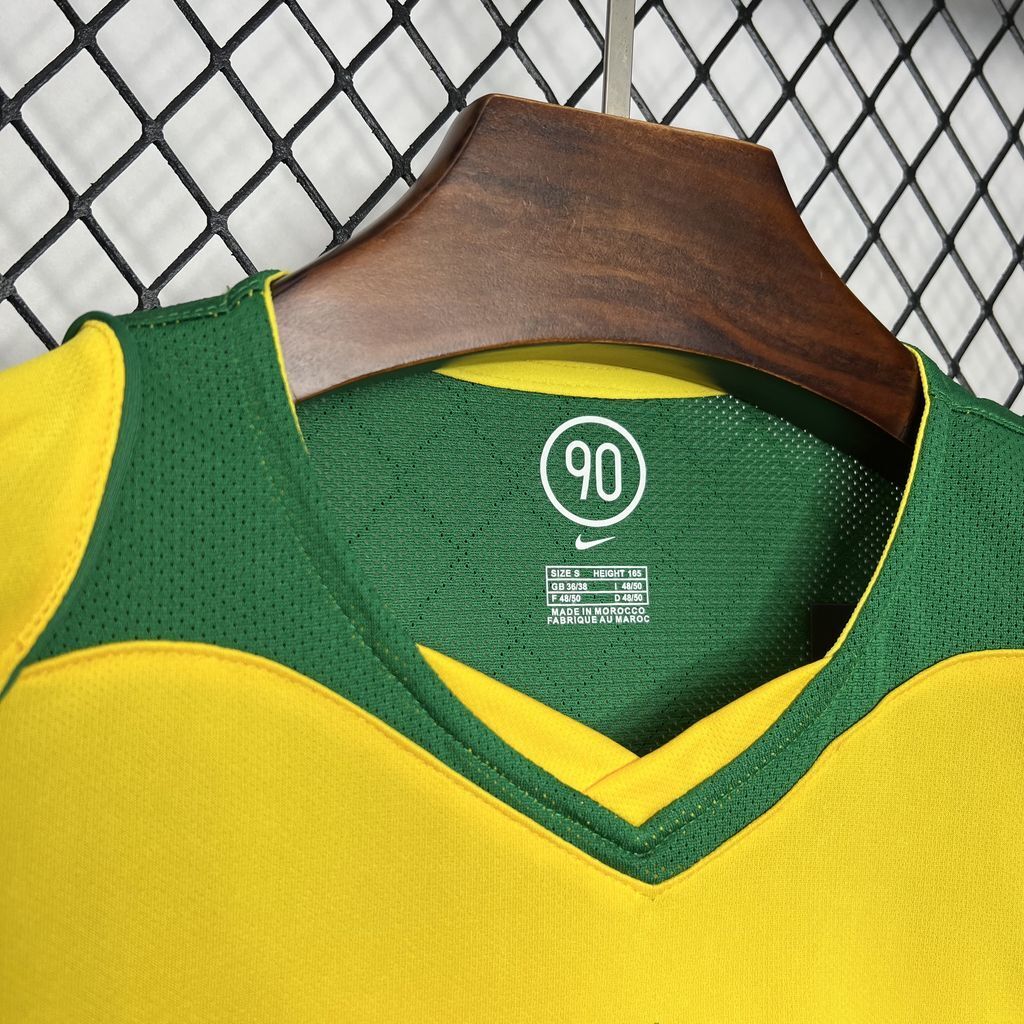 Brasil 1° Uniforme 2004