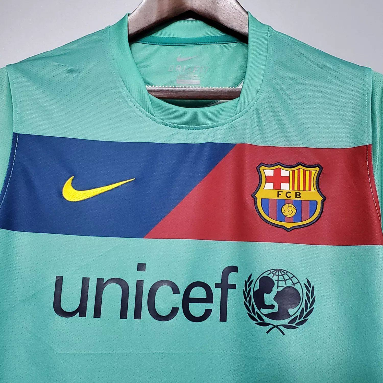 Barcelona 2° Uniforme 2010 - 2011