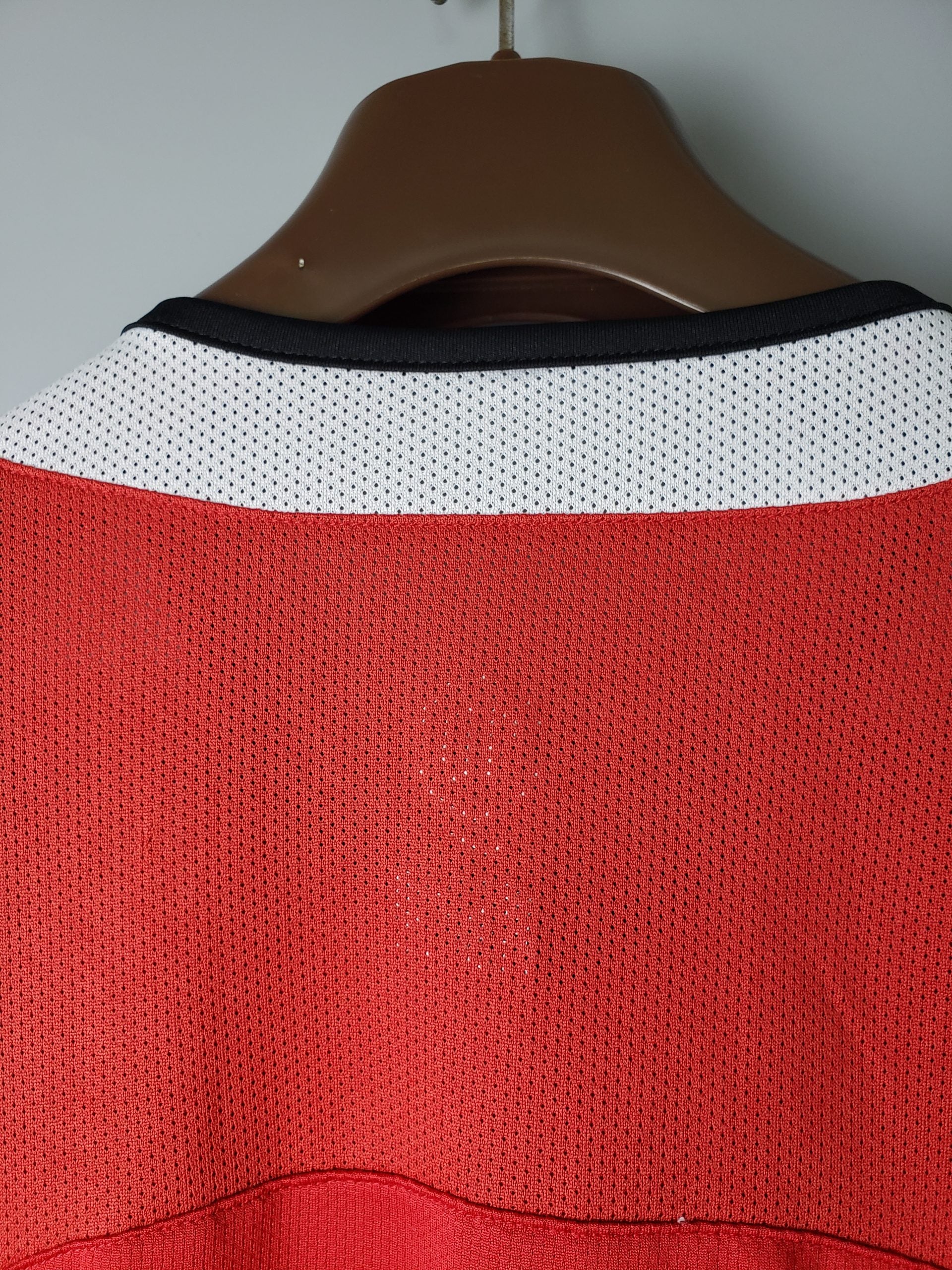 Manchester United 1° Uniforme 2004 - 2005