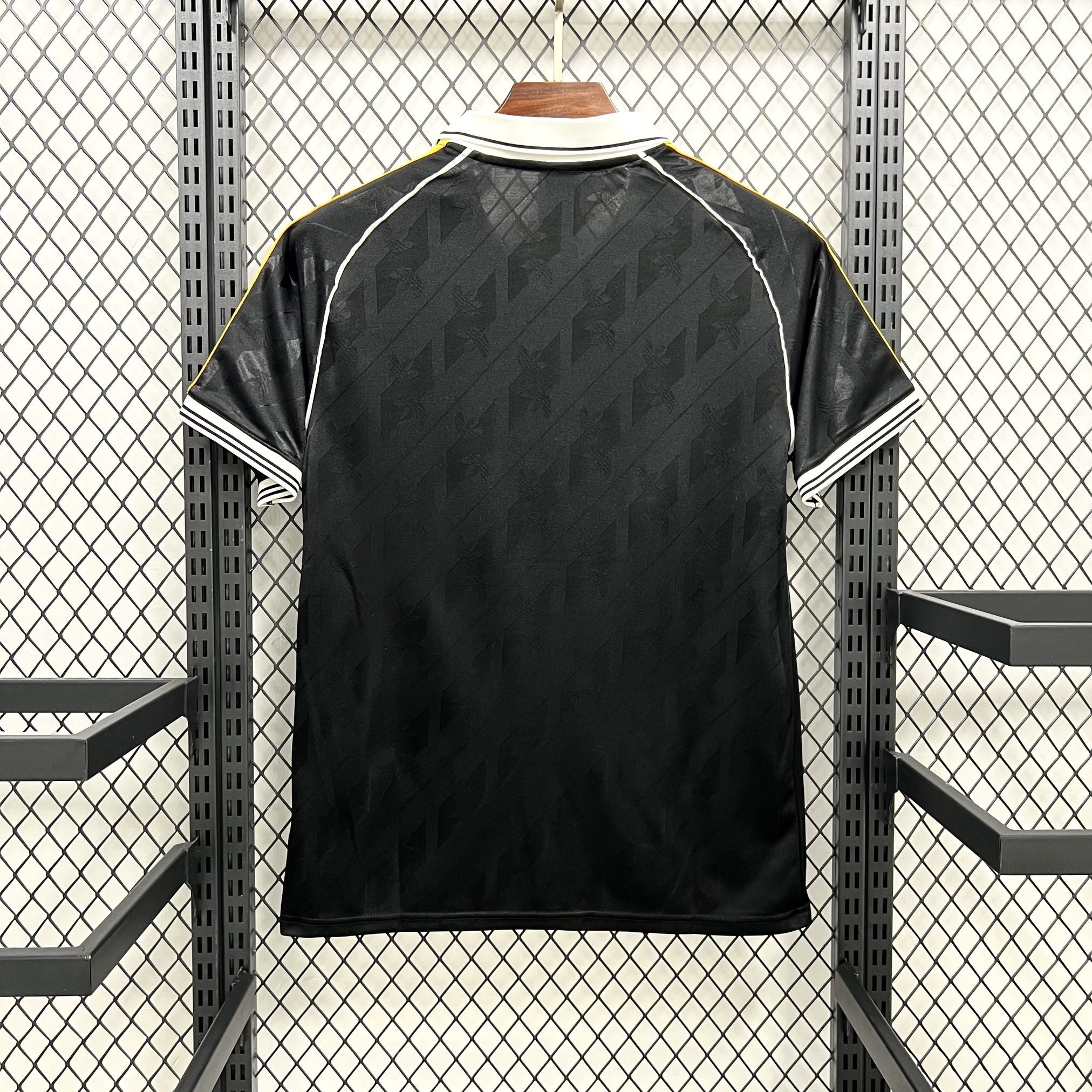 Real Madrid Casual Preta 2026