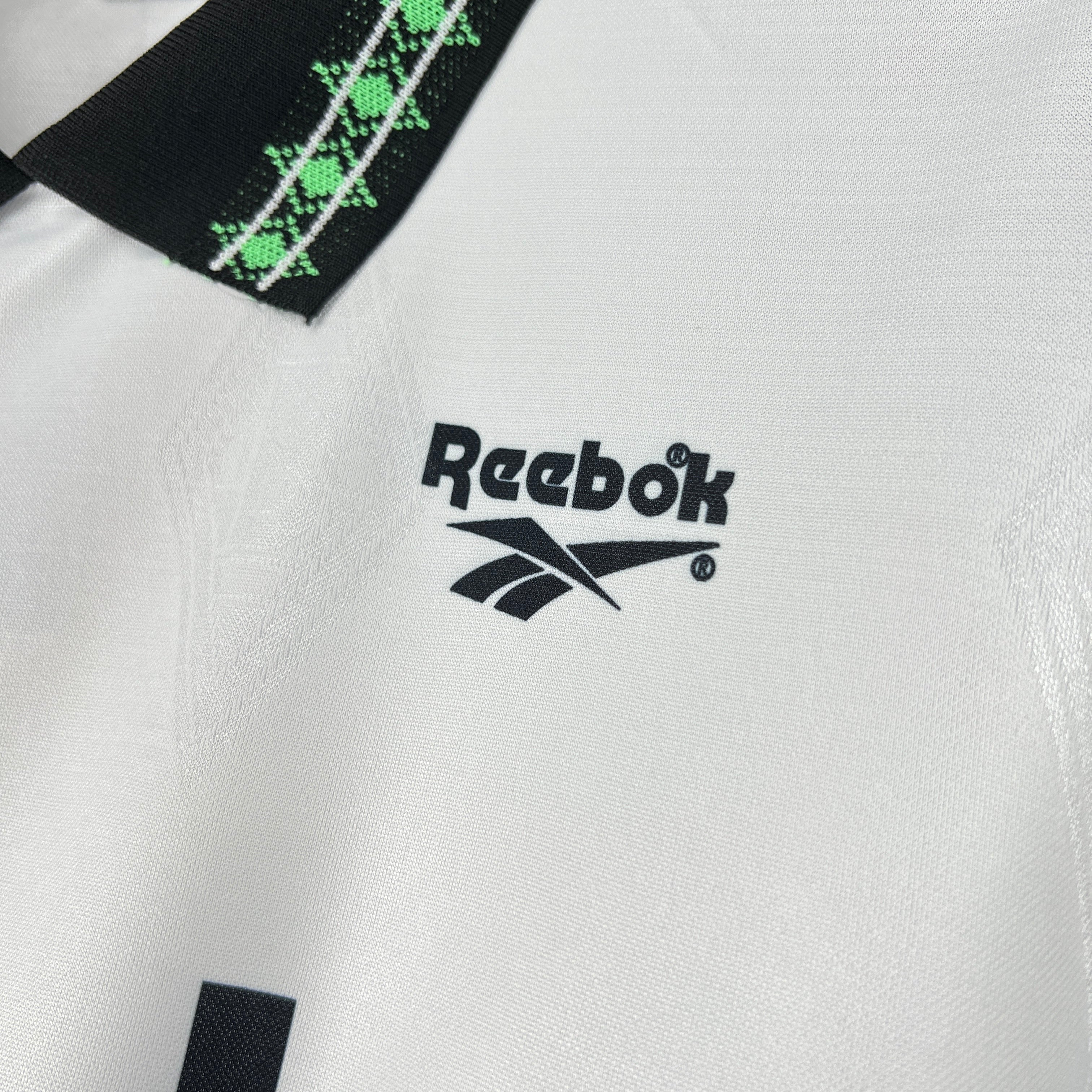 Werder Bremen 1° Uniforme 1995 - 1996