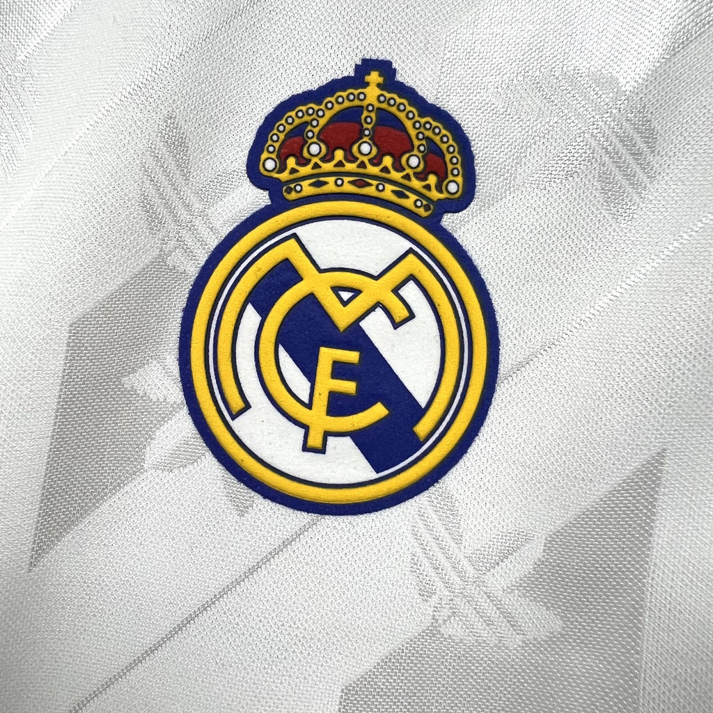 Real Madrid Casual Branca 2026