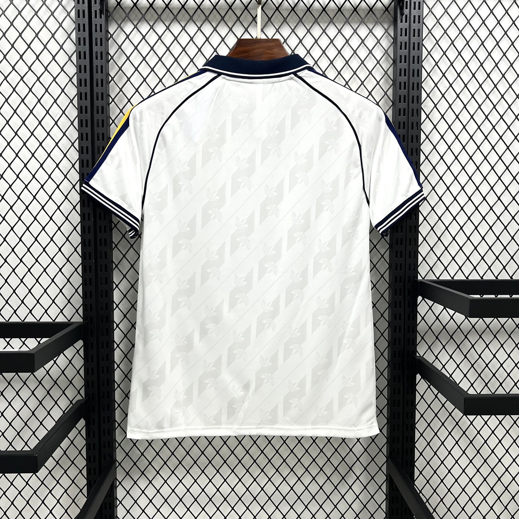 Real Madrid Casual Branca 2026