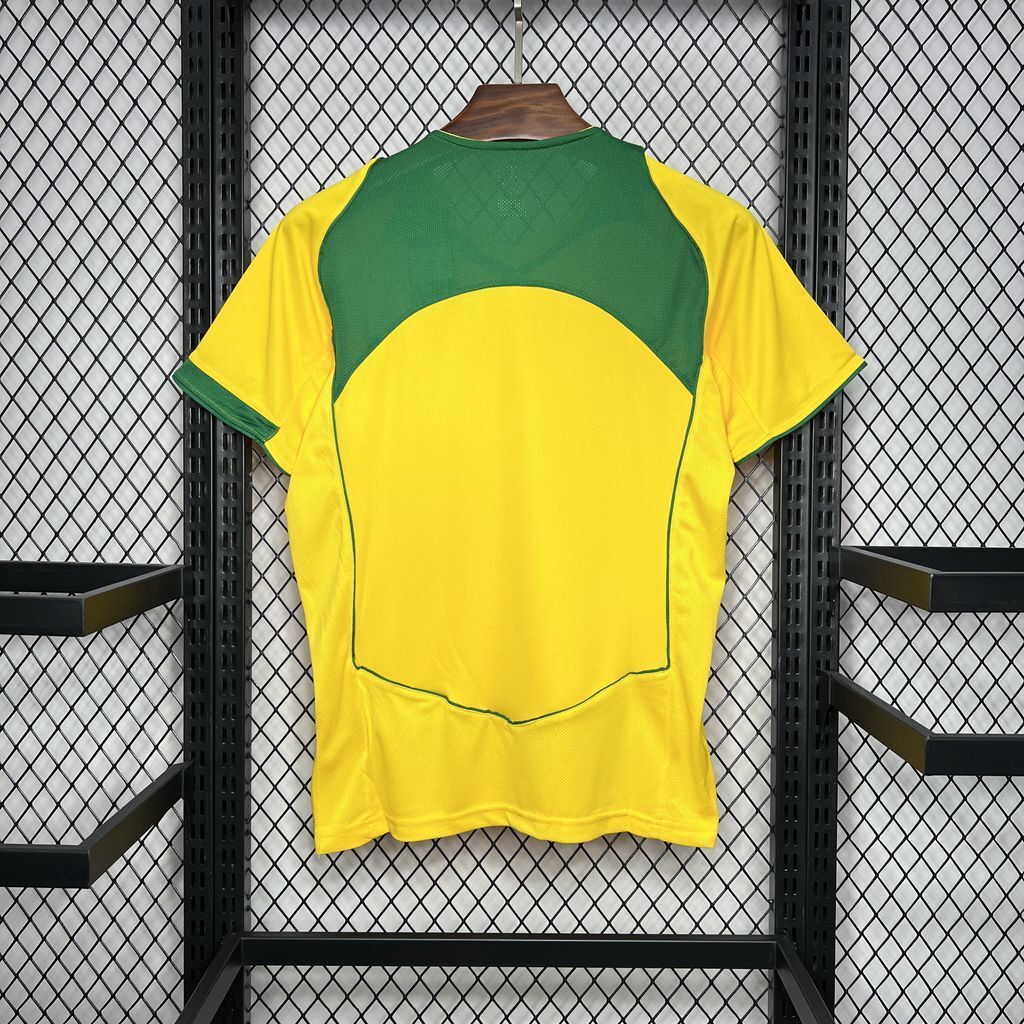 Brasil 1° Uniforme 2004